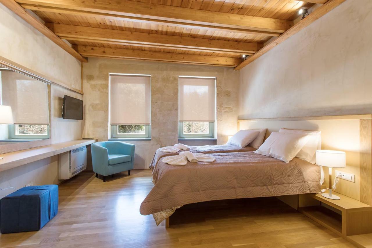 Polixeny'S Suites 干尼亞 外观 照片